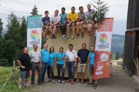 Danke für das Holzhäuschen an die WKO-Holzbau-Lehrlinge